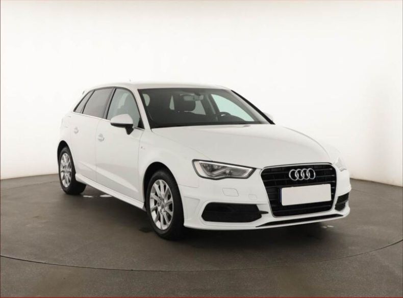 Audi A3 - hlavní foto