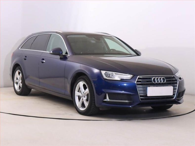 Audi A4 - hlavní foto