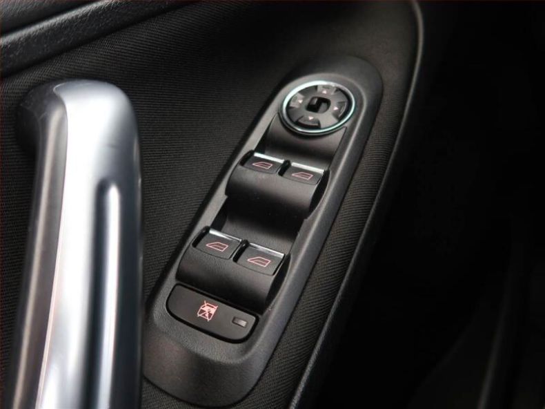 Ford S-MAX - hlavní fotka