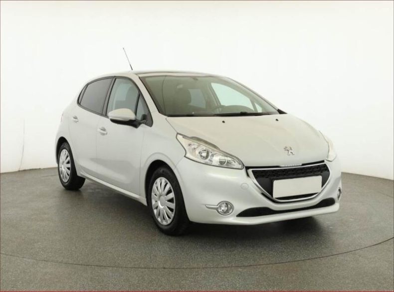 Peugeot 208 - hlavní fotka inzerátu