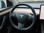Tesla Model Y - fotka číslo 21