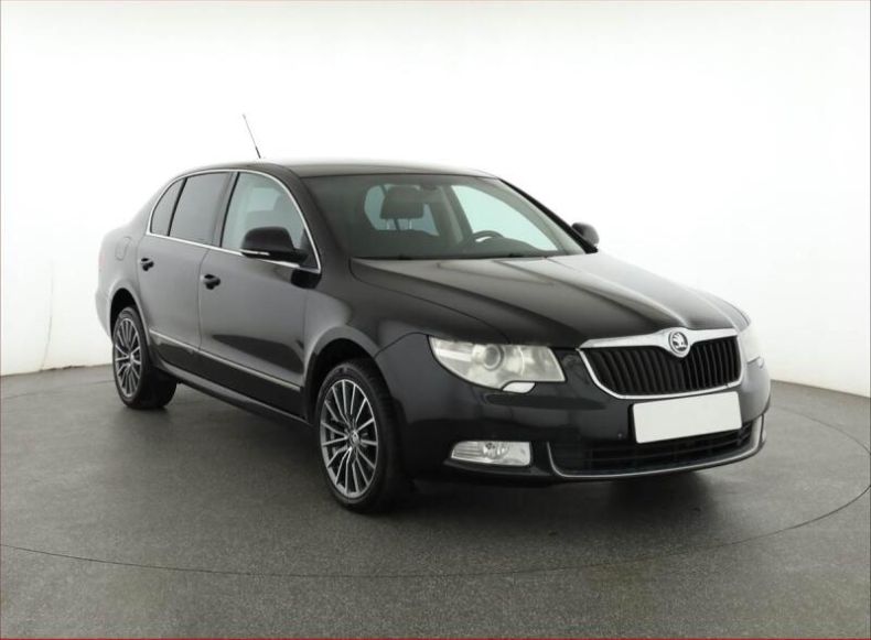 Škoda Superb - hlavní fotka inzerátu