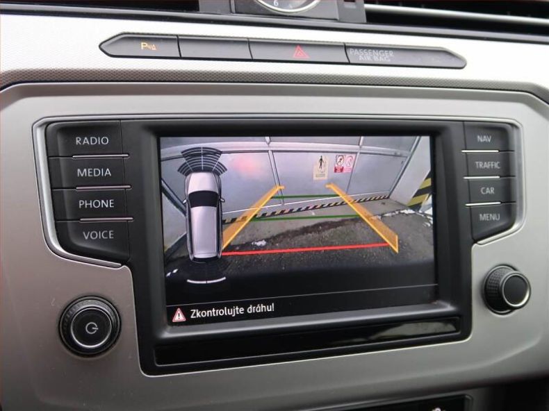 Volkswagen Passat - hlavní fotka