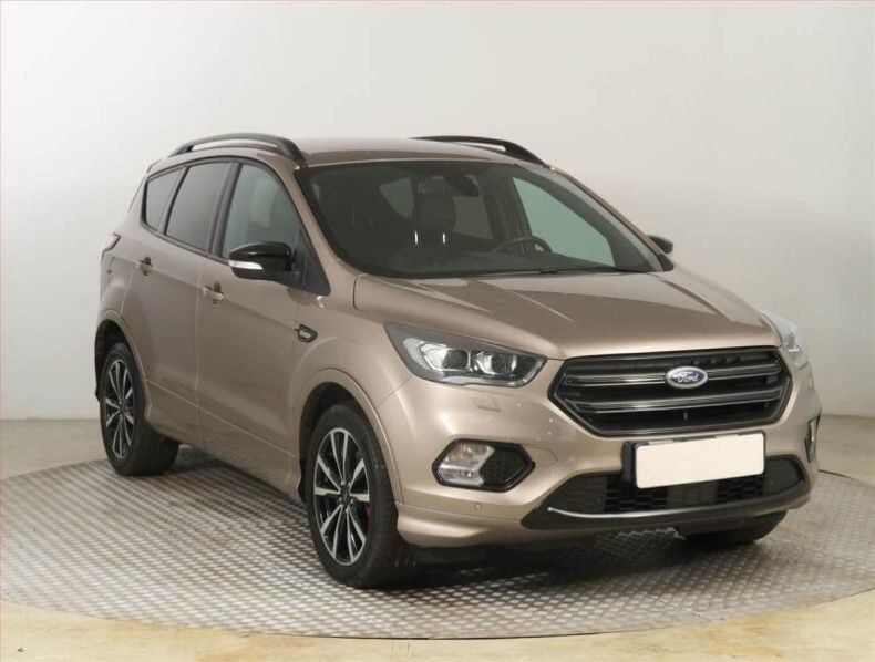 Ford Kuga - hlavní foto