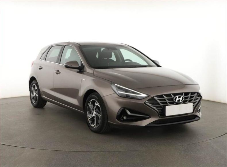 Hyundai i30 - hlavní foto