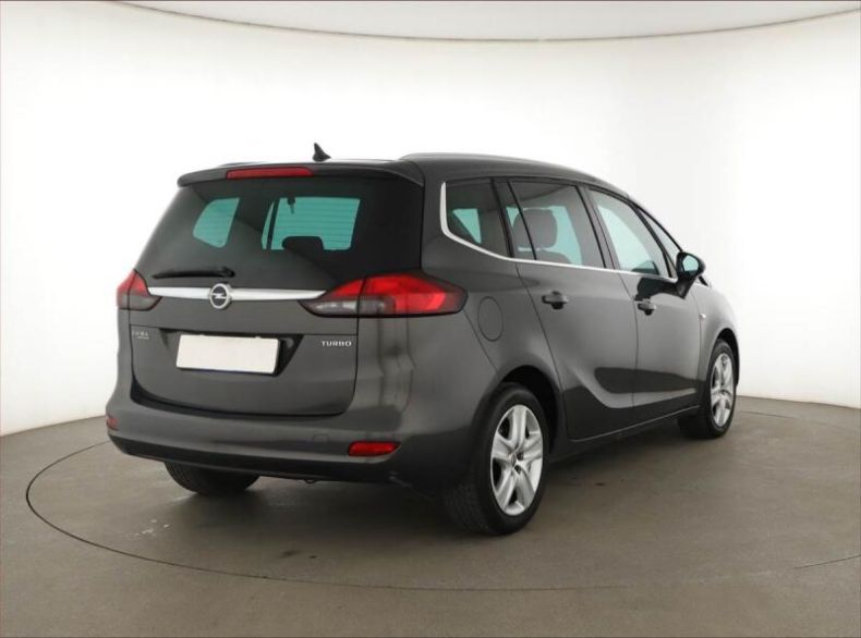 Opel Zafira - hlavní fotka