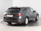 Škoda Superb - fotka číslo 4