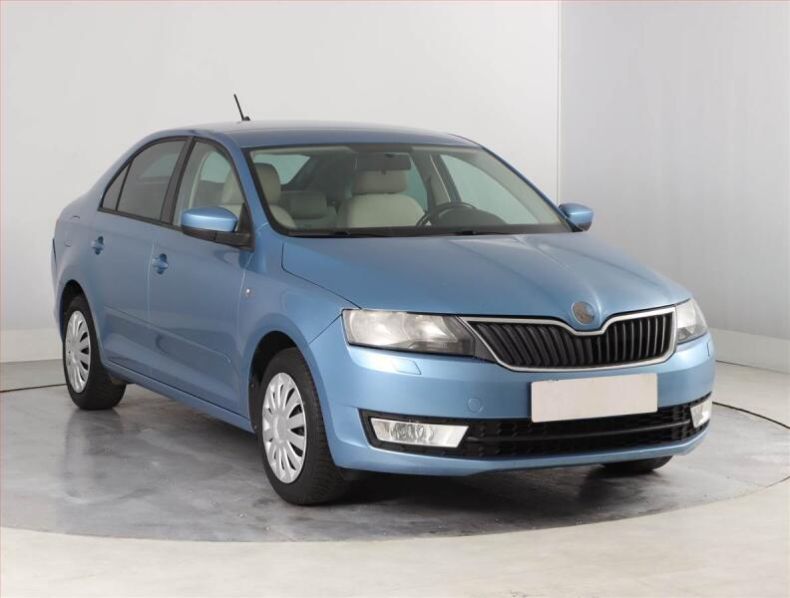 Škoda Rapid - hlavní foto