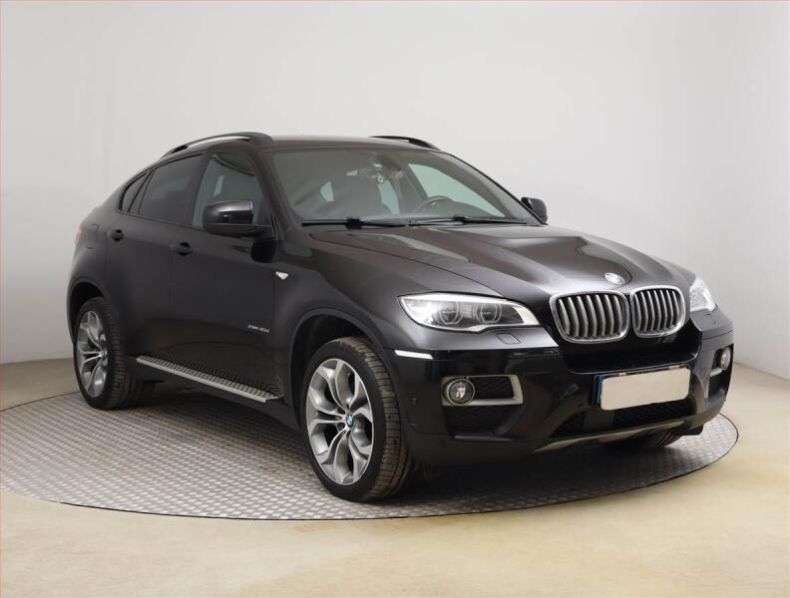 BMW X6 - hlavní foto