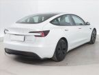 Tesla Model 3 - fotka číslo 4