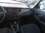 Kia Carens - fotka číslo 7