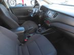 Kia Carens - fotka číslo 8