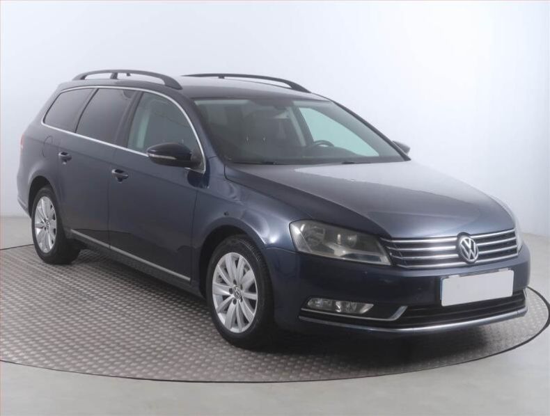 Volkswagen Passat - hlavní fotka inzerátu
