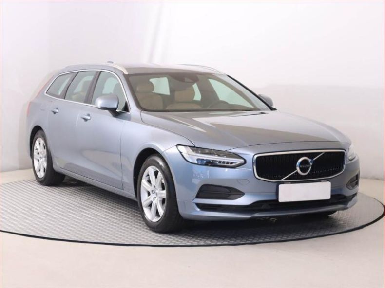 Volvo V90 - hlavní foto
