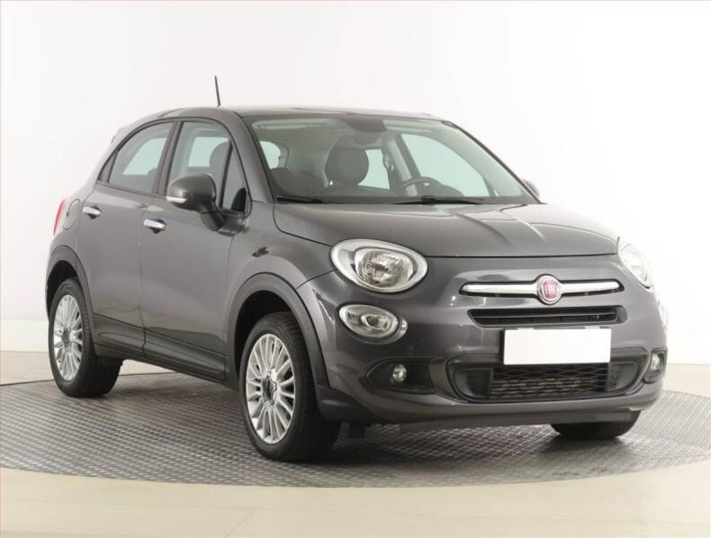 Fiat 500 X - hlavní foto