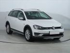 Volkswagen Golf - fotka číslo 0