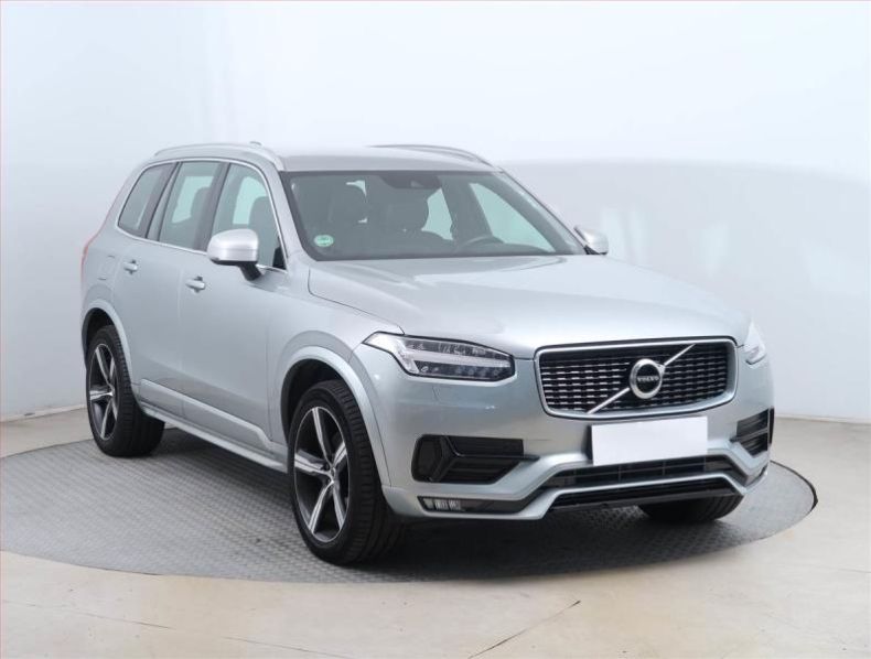 Volvo XC90 - hlavní foto