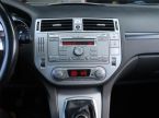 Ford Kuga - fotka číslo 11