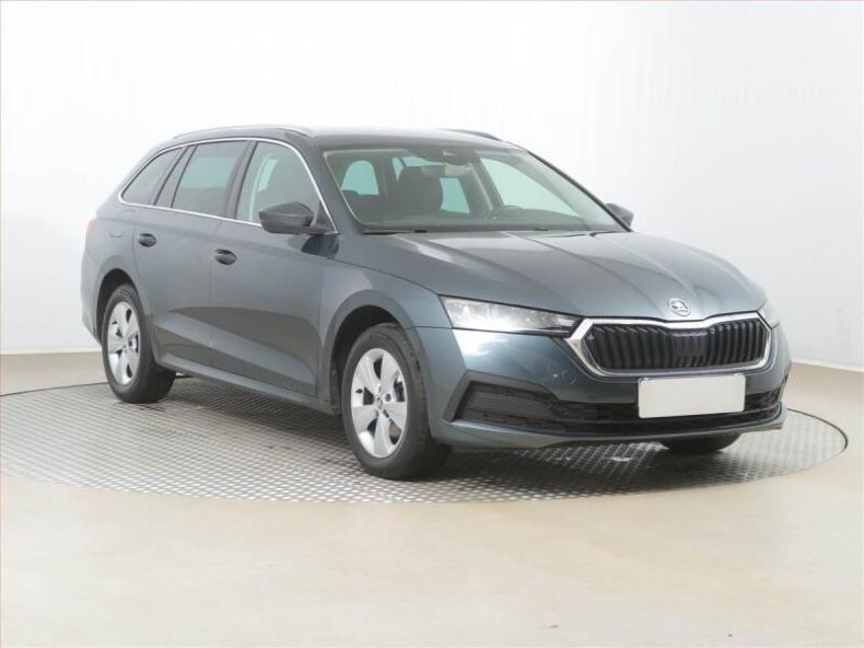 Škoda Octavia - hlavní foto