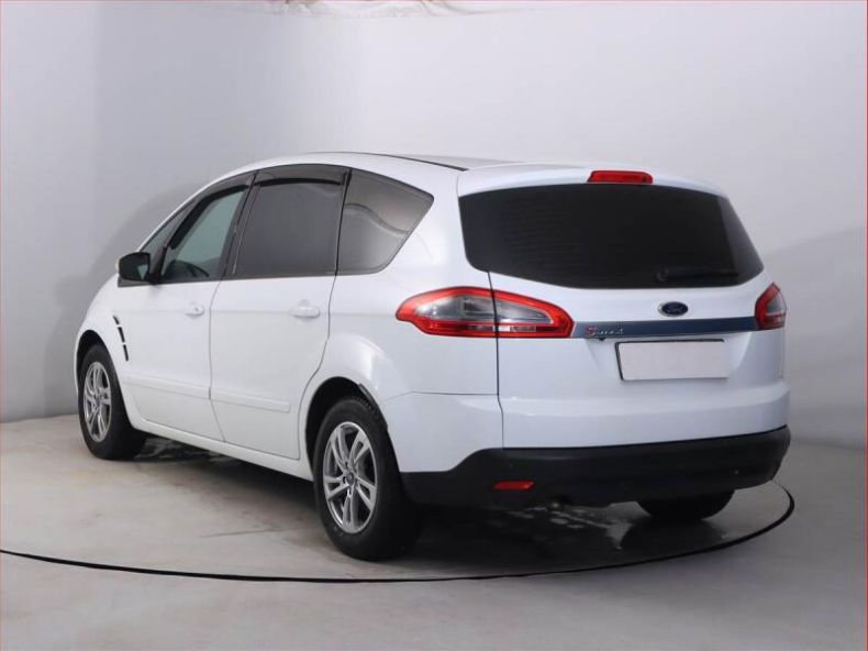 Ford S-MAX - hlavní fotka