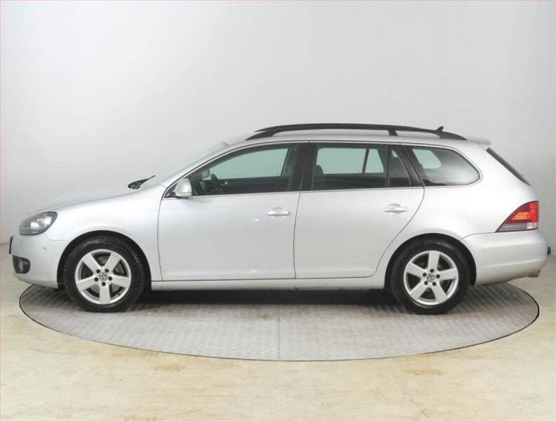 Volkswagen Golf - hlavní fotka