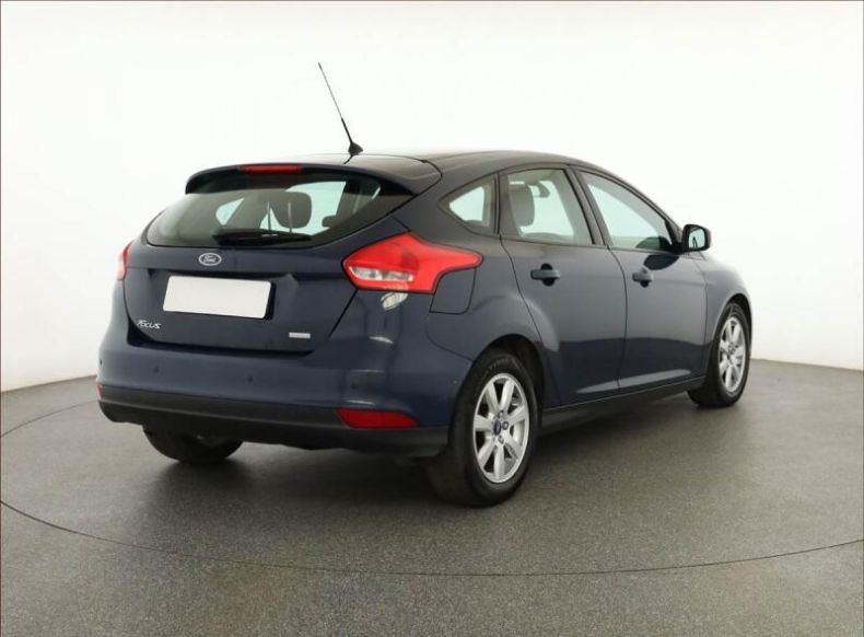 Ford Focus - hlavní fotka