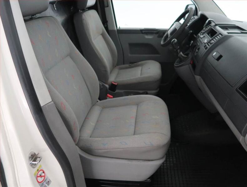 Volkswagen Transporter - hlavní fotka