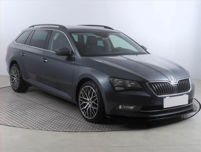 Škoda Superb - hlavní fotka inzerátu