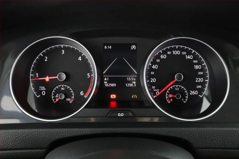 Volkswagen Golf - hlavní fotka