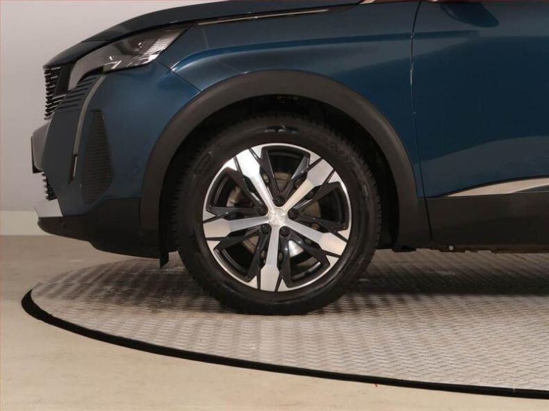 Peugeot 5008 - hlavní fotka