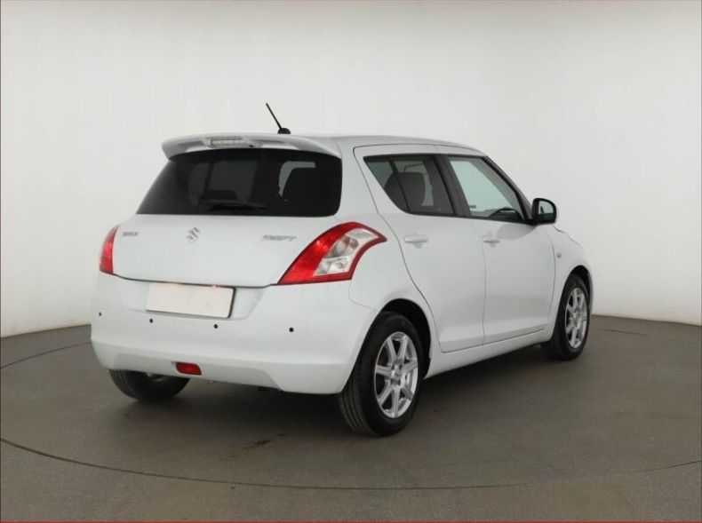 Suzuki Swift - hlavní fotka