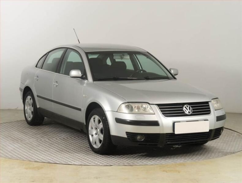 Volkswagen Passat - hlavní fotka inzerátu
