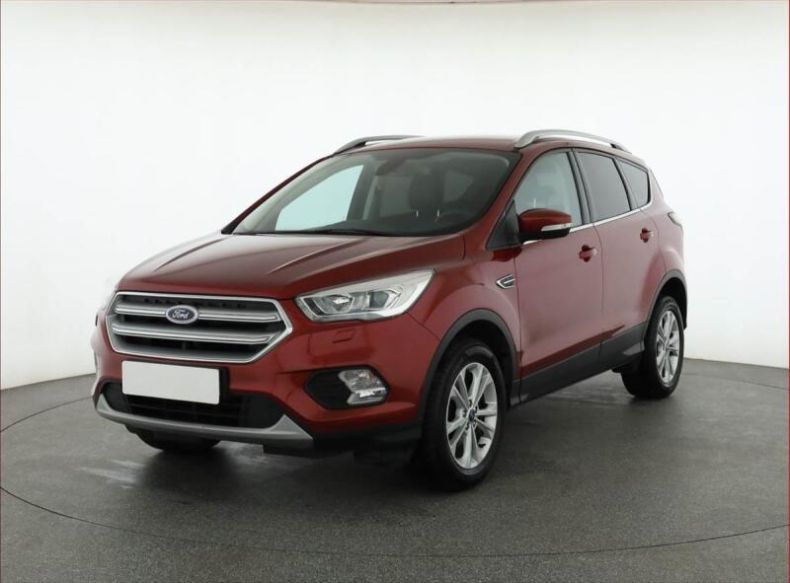 Ford Kuga - hlavní foto