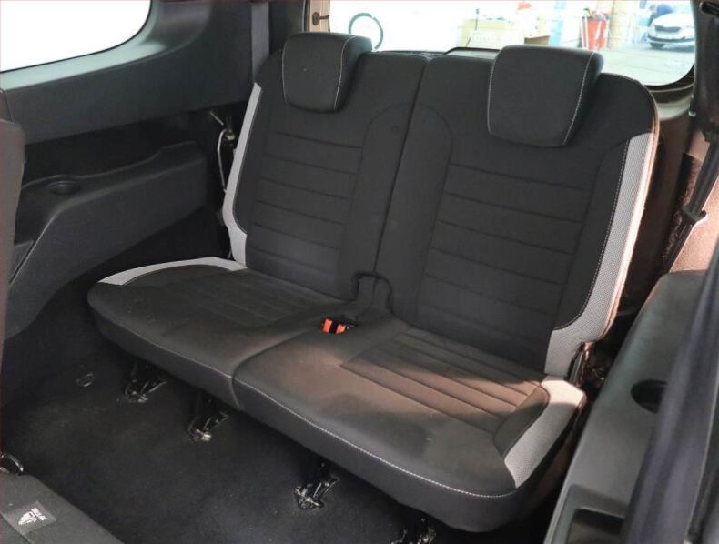 Dacia Lodgy - hlavní fotka