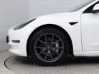 Tesla Model 3 - fotka číslo 11