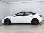 Tesla Model 3 - fotka číslo 2