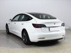 Tesla Model 3 - fotka číslo 3