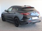 Alfa Romeo Stelvio - fotka číslo 3