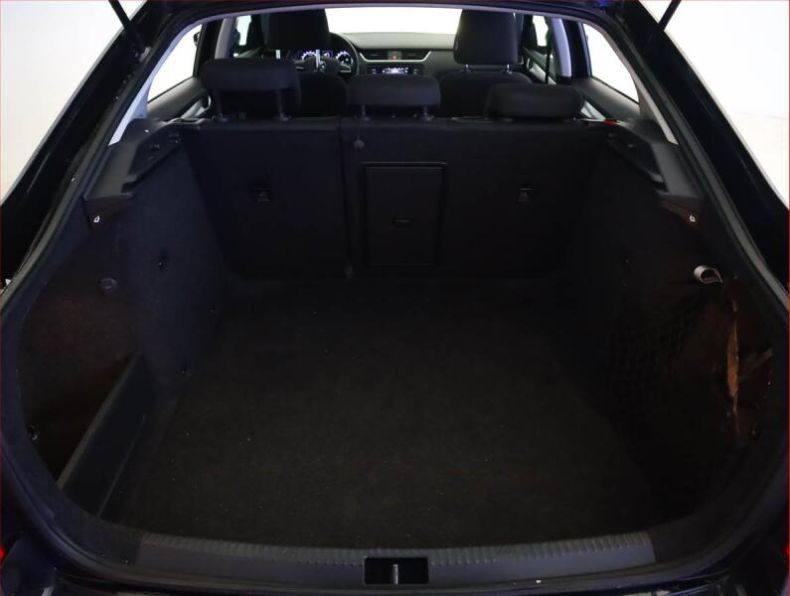 Škoda Octavia - hlavní fotka