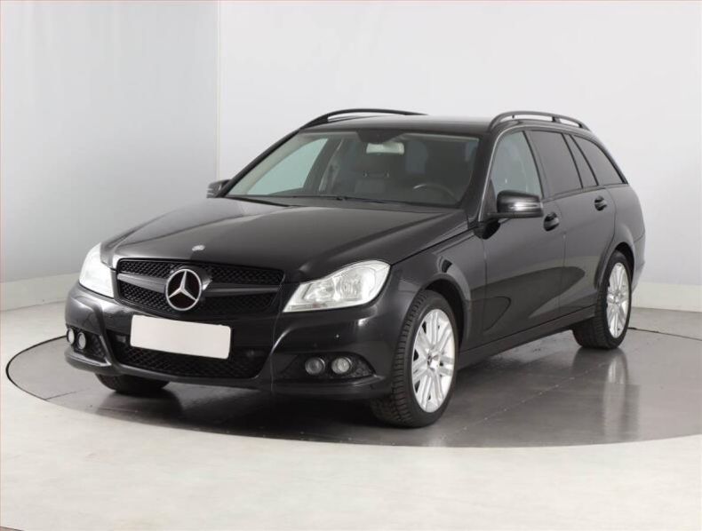 Mercedes Třída C - hlavní foto