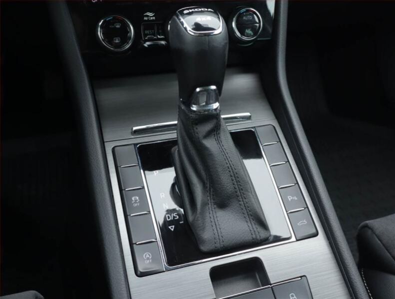 Škoda Superb - hlavní fotka