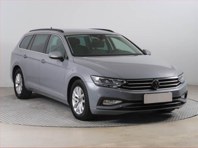 Volkswagen Passat - hlavní fotka inzerátu