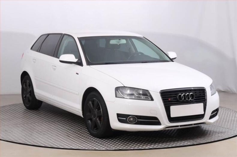 Audi A3 - hlavní foto