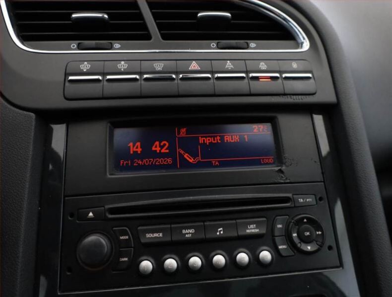 Peugeot 5008 - hlavní fotka