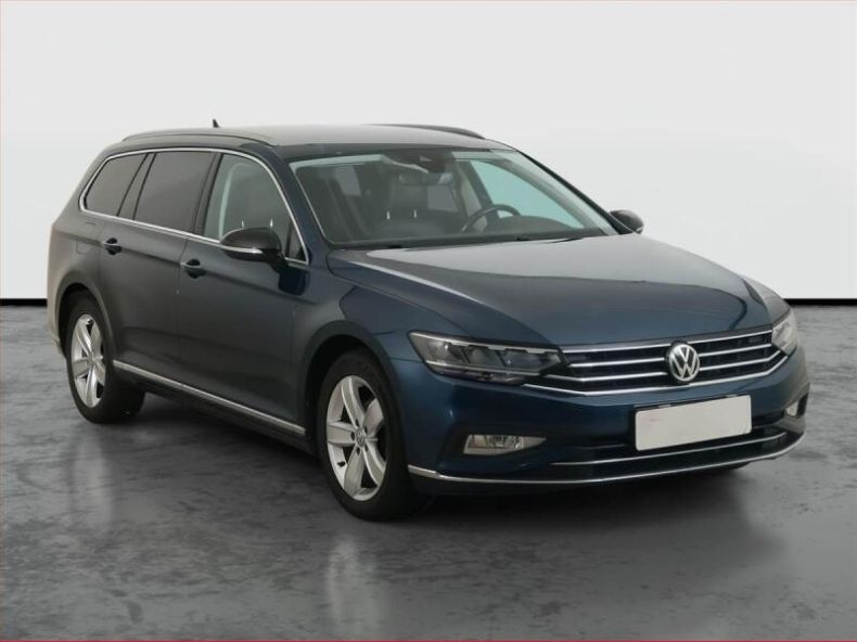 Volkswagen Passat - hlavní fotka inzerátu