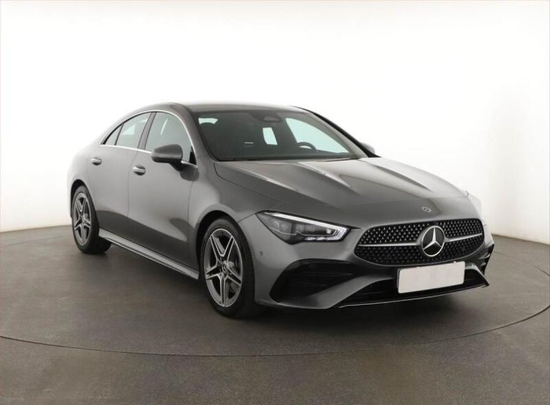 Mercedes Třída CLA - hlavní foto