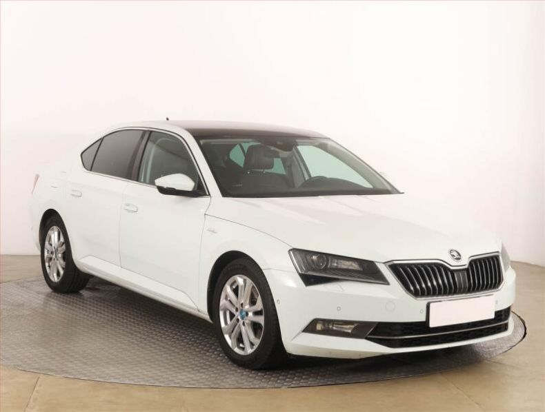 Škoda Superb - hlavní fotka inzerátu