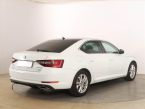 Škoda Superb - fotka číslo 4