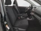 Toyota RAV 4 - fotka číslo 8