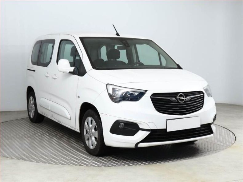 Opel Combo - hlavní fotka inzerátu